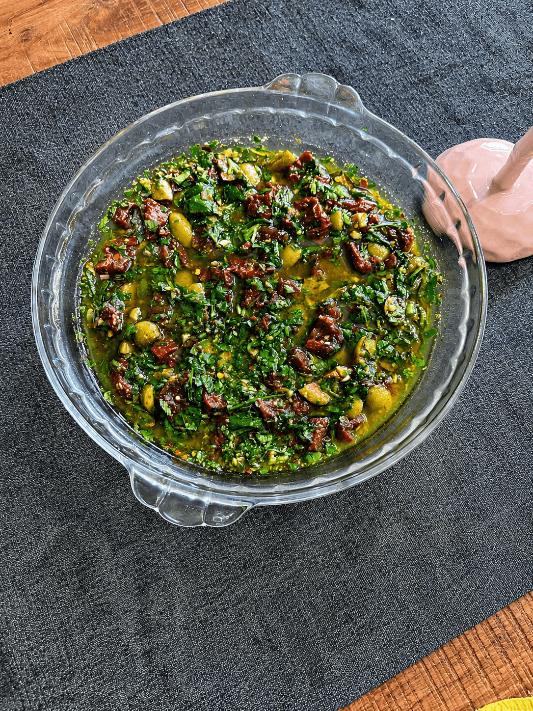 Olive sun-dried Tomato Dip